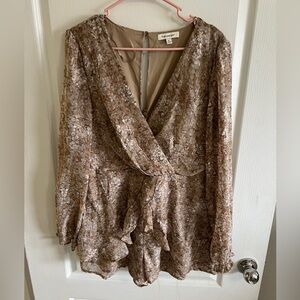 Francesca's Collections Tan Lace Romper Large